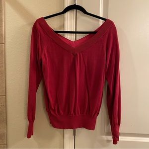 Women’s sweater. American Eagle.
